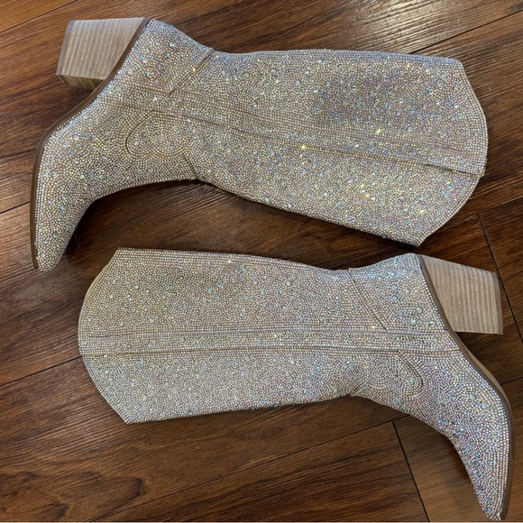Rhinestone boots from 12th tribe - Picture 3 of 4